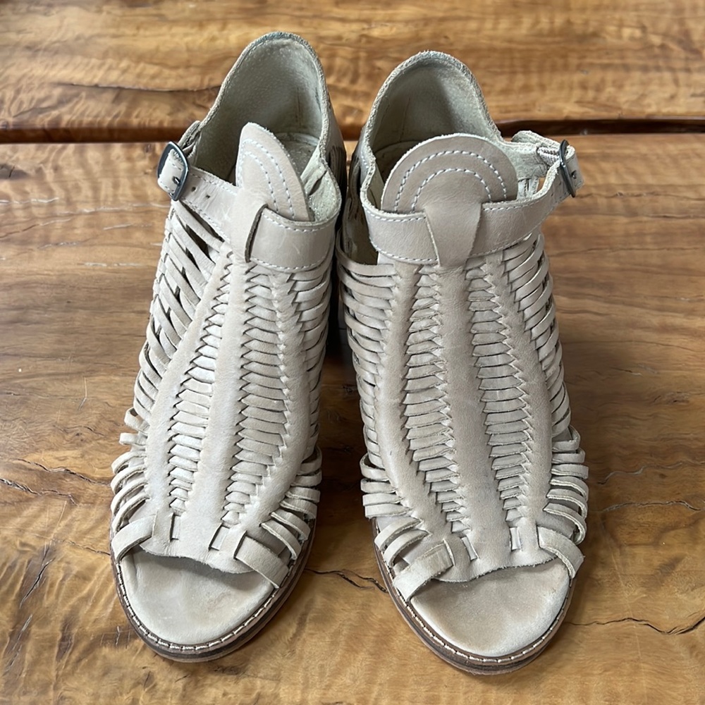 Naughty Monkey Woven Leather PeepToes - Picture 1 of 7